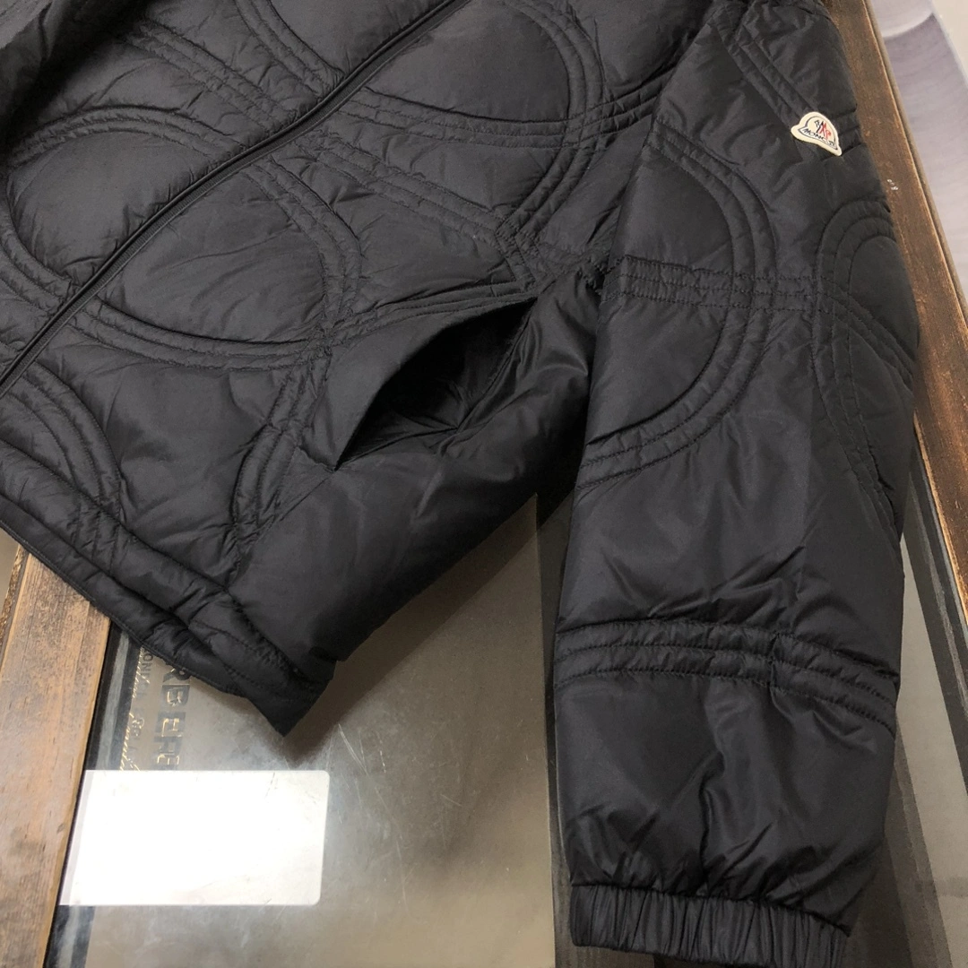 wg.luxury-- 7o9385r Down jacket item:E-F355J2129H